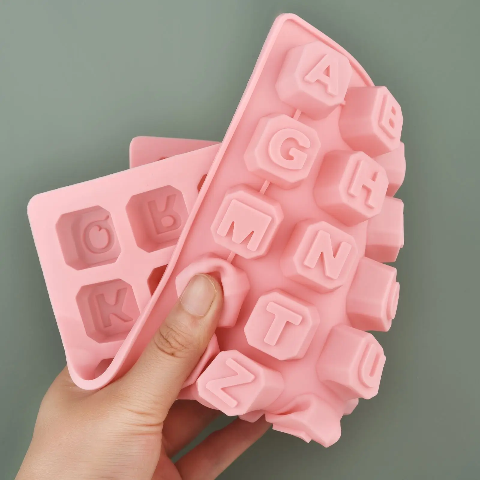 Molde de silicone com 48 letra - Soap Making Handmade avaliação e preço
